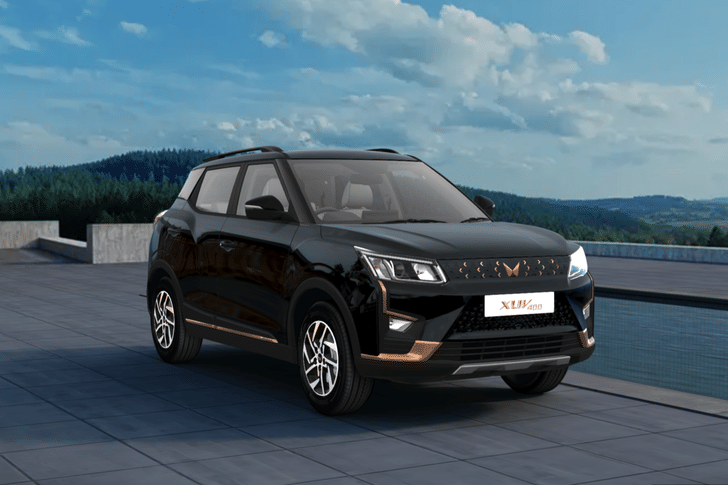 Mahindra Xuv400 Color Napoli Black Mahindra Xuv400 Color Napoli Black